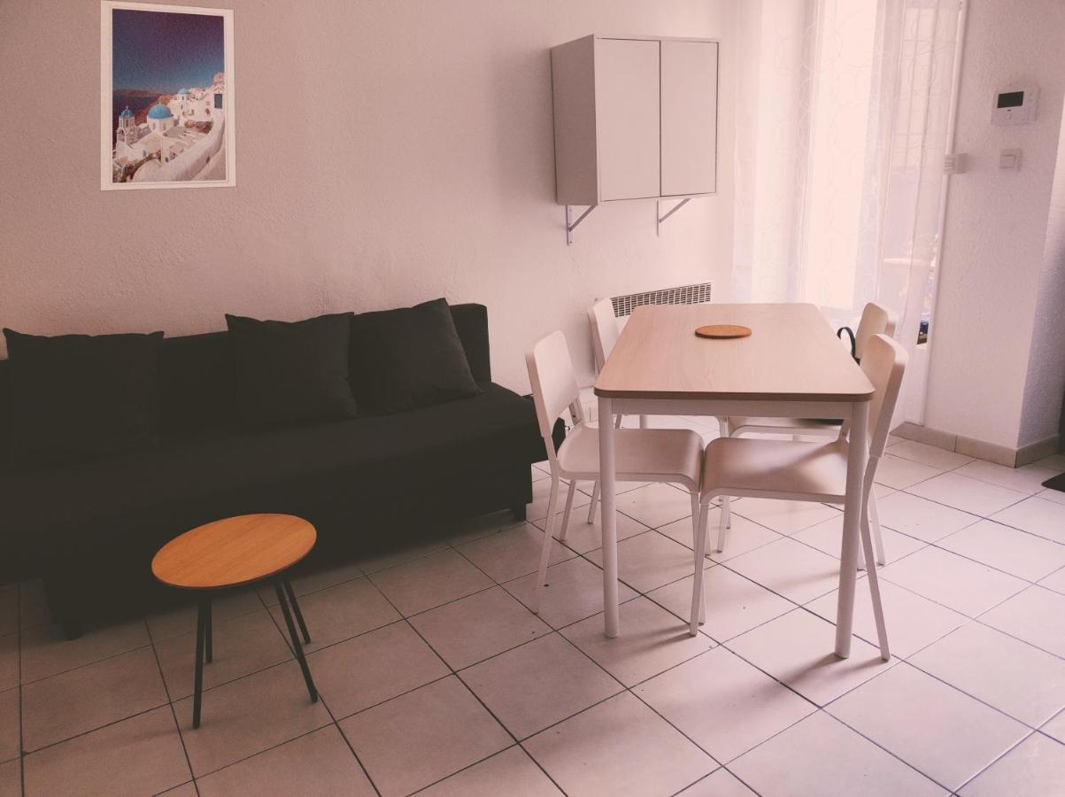 Appartement Cosy En Centre Centre-Ville . . . Nîmes Exteriér fotografie