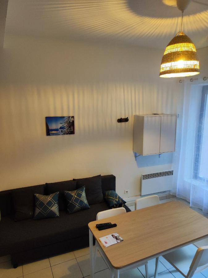Appartement Cosy En Centre Centre-Ville . . . Nîmes Exteriér fotografie